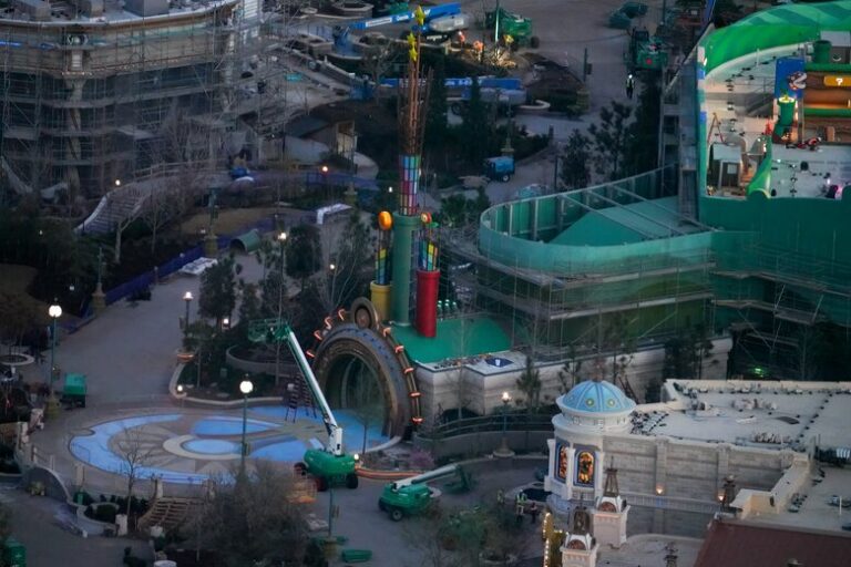 Super Nintendo World Zelda Reference